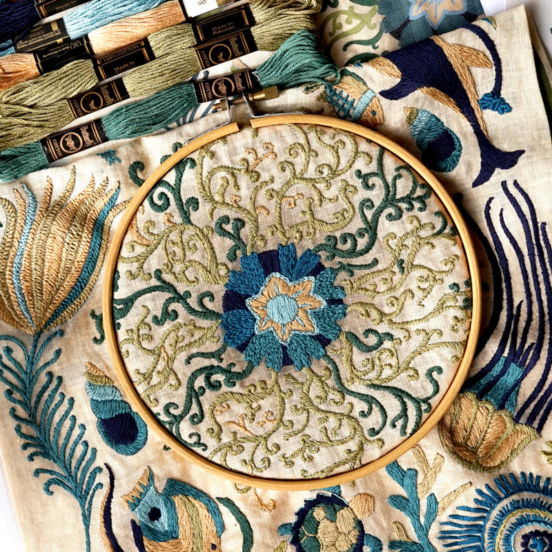 O Mar Embroidery Kit