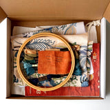 O Mar Embroidery Kit